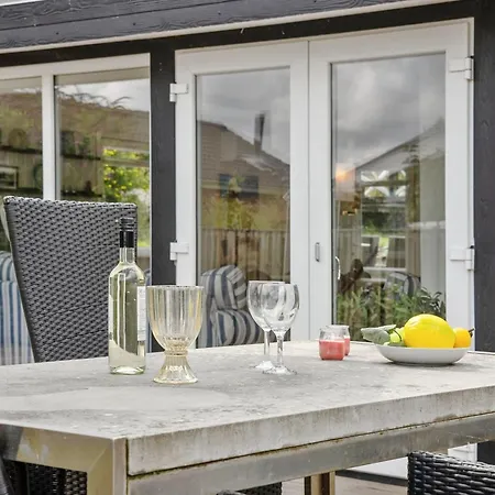 Elain - From The Sea By Interhome Semesterbostad